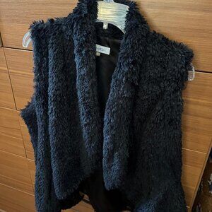 Calvin Klein faux fur vest black L
